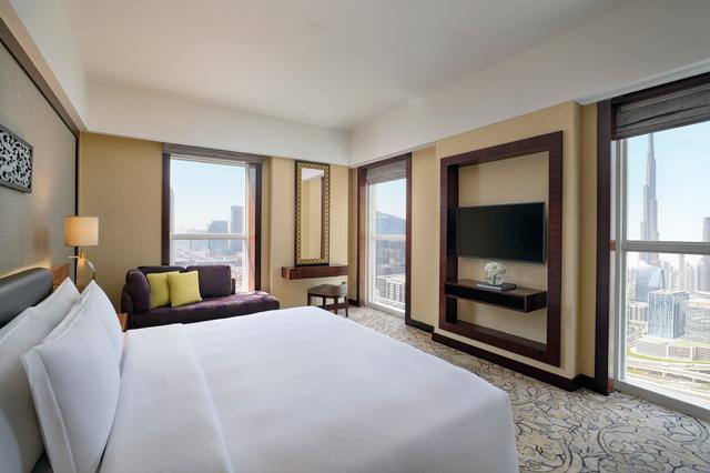 Executive Club Suite - Burj Khalifa View