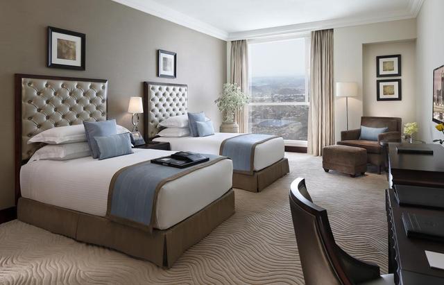 Fairmont Gold Twin Kaaba
